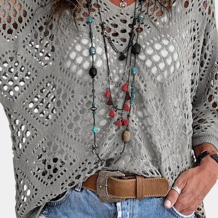 Věnceslava NekompromisněElegantní Blusa de Encaje Fern