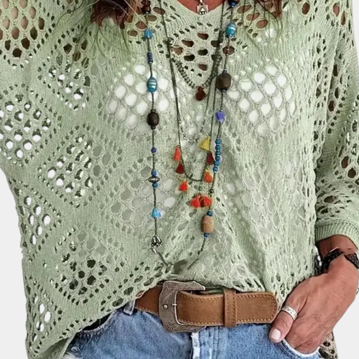 Věnceslava NekompromisněElegantní Blusa de Encaje Fern